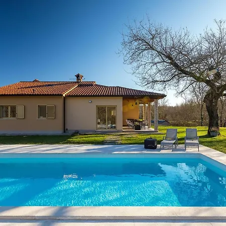 Holiday home Soffio Daria Santalezi