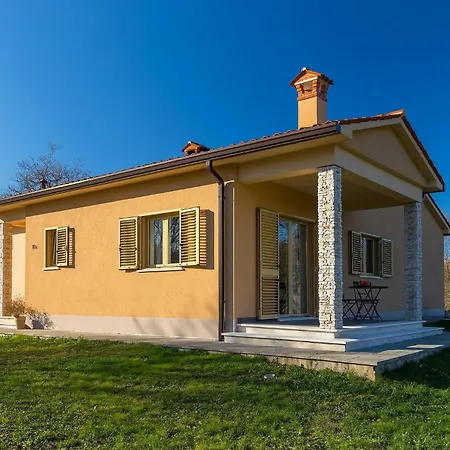 Holiday home Soffio Daria *