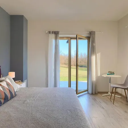 Soffio Daria Holiday home Santalezi